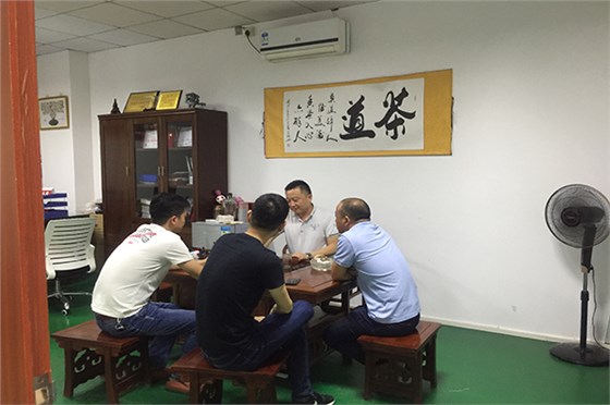 陜西塑膠模具定做，就找珠三角模具制造廠家——博騰納