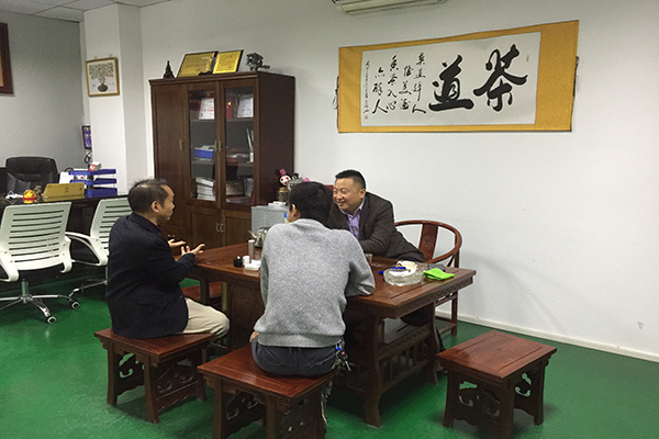 深圳塑膠模具制造廠——全民養(yǎng)生運(yùn)動(dòng)！動(dòng)！動(dòng)起來(lái)！