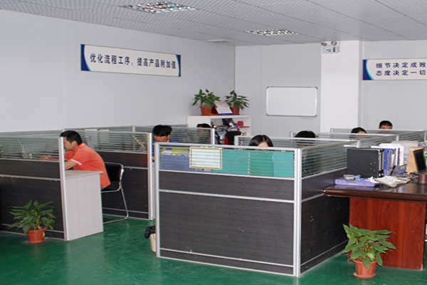 塑膠模具制造廠——智能手環(huán)外殼定制，找深圳博騰納