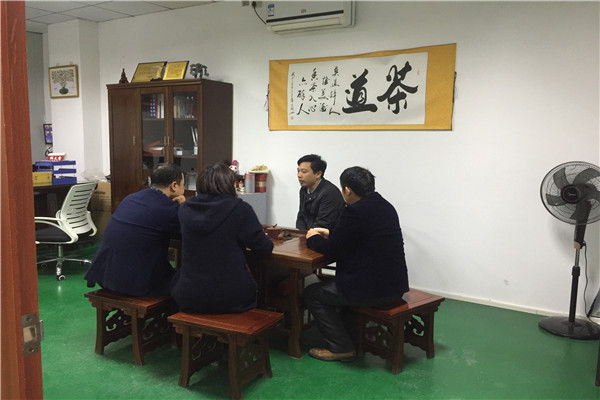 看！深圳塑膠模具廠與鄭州客戶因模具千里結(jié)緣——博騰納
